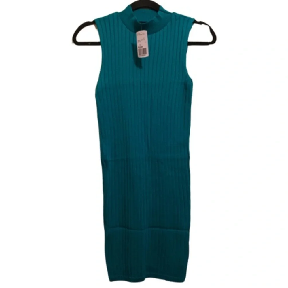 NWT Forever 21 Emerald Green Dress | S - Picture 1 of 6